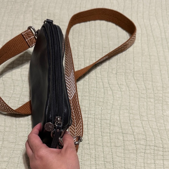 EUC The Sak Black Leather Bag with Tan Woven Strap - Picture 7 of 9